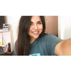 Meet your Posher, Clarissa